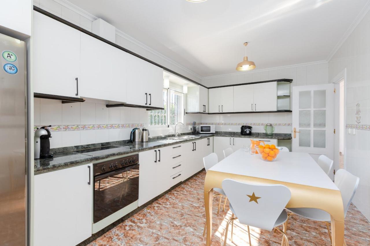 Fidalsa Grand White House Villa Tangel Luaran gambar