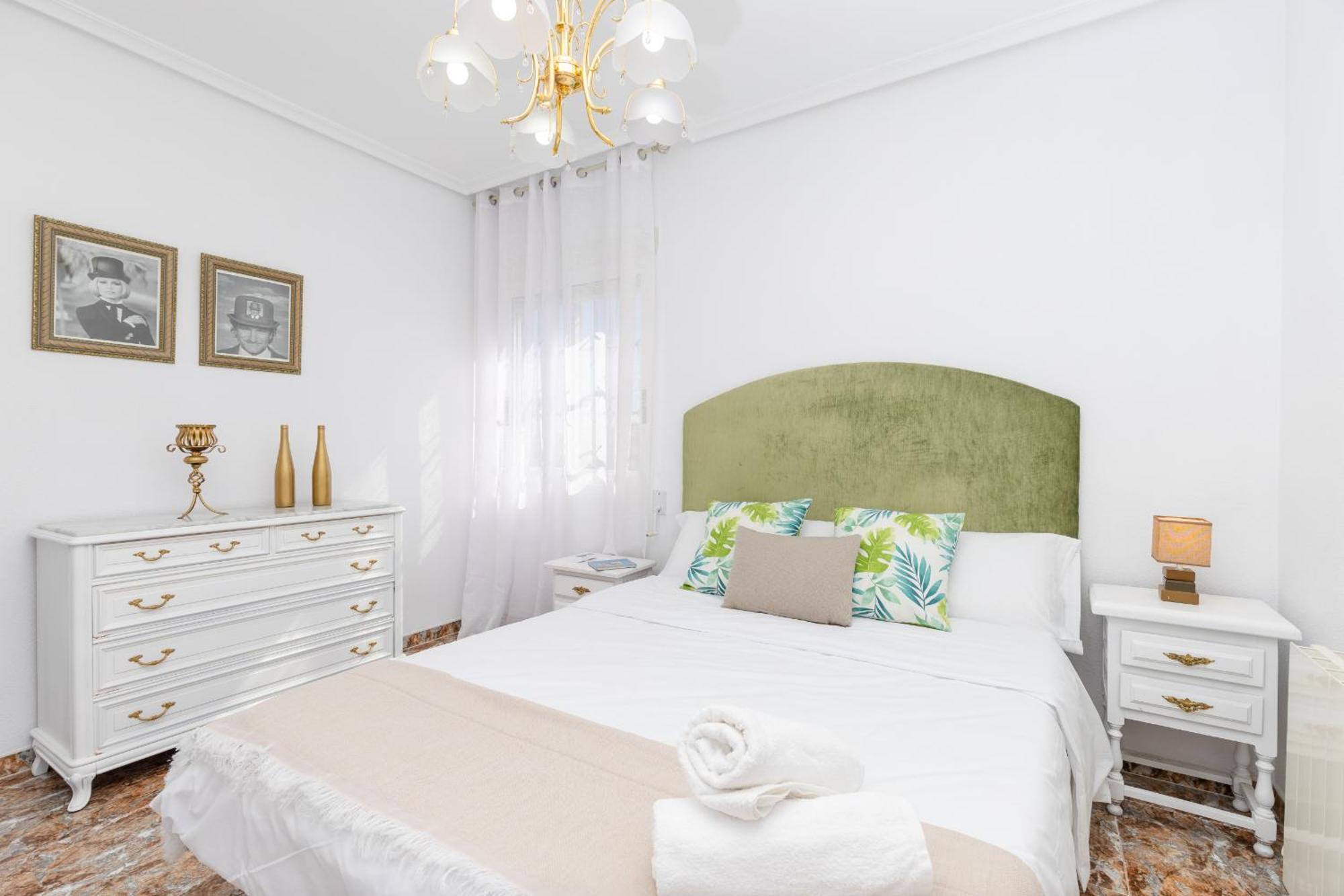 Fidalsa Grand White House Villa Tangel Luaran gambar